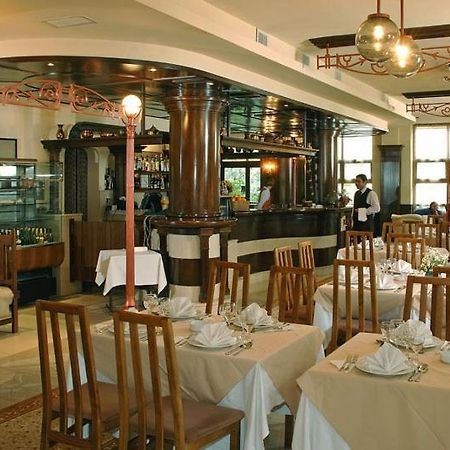 Hotel Irisa Bukarest Eksteriør billede